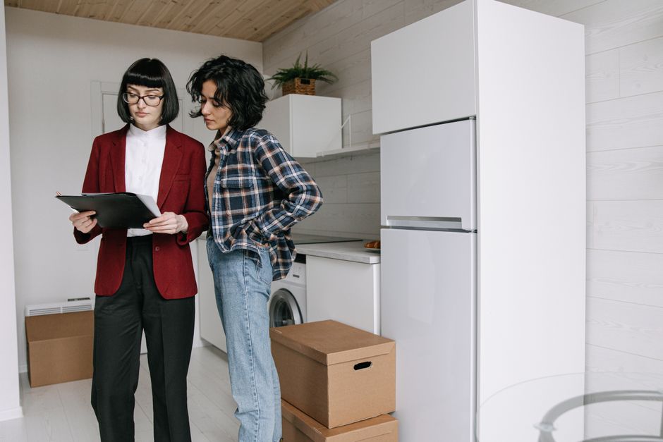 CQC Kitchen Regulations: What Inspectors Look For — KitchenFlow guide